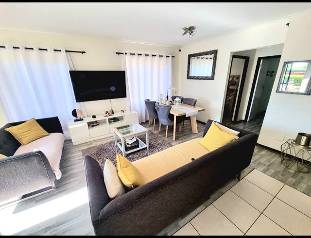 2 BEDROOM APARTMENT FOR SALE IN JACKAL CREEK GOLF ESTATE